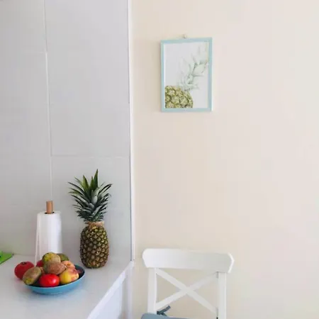 Modern In Near The Sea דירה פאפוס