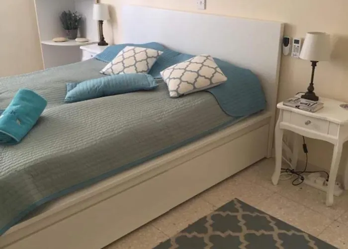 Lejlighed Modern In Near The Sea Paphos